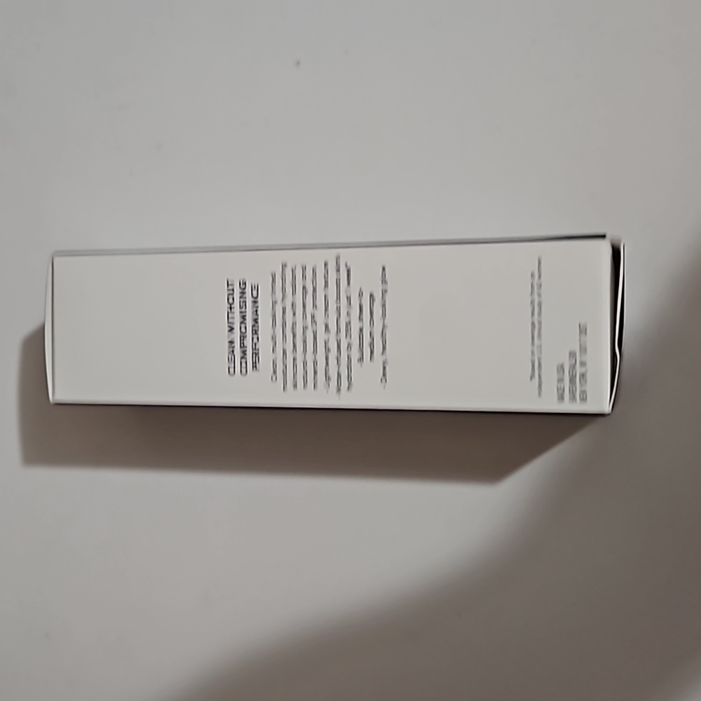 Bare Minerals Complexion Rescue - Picture 5 of 9